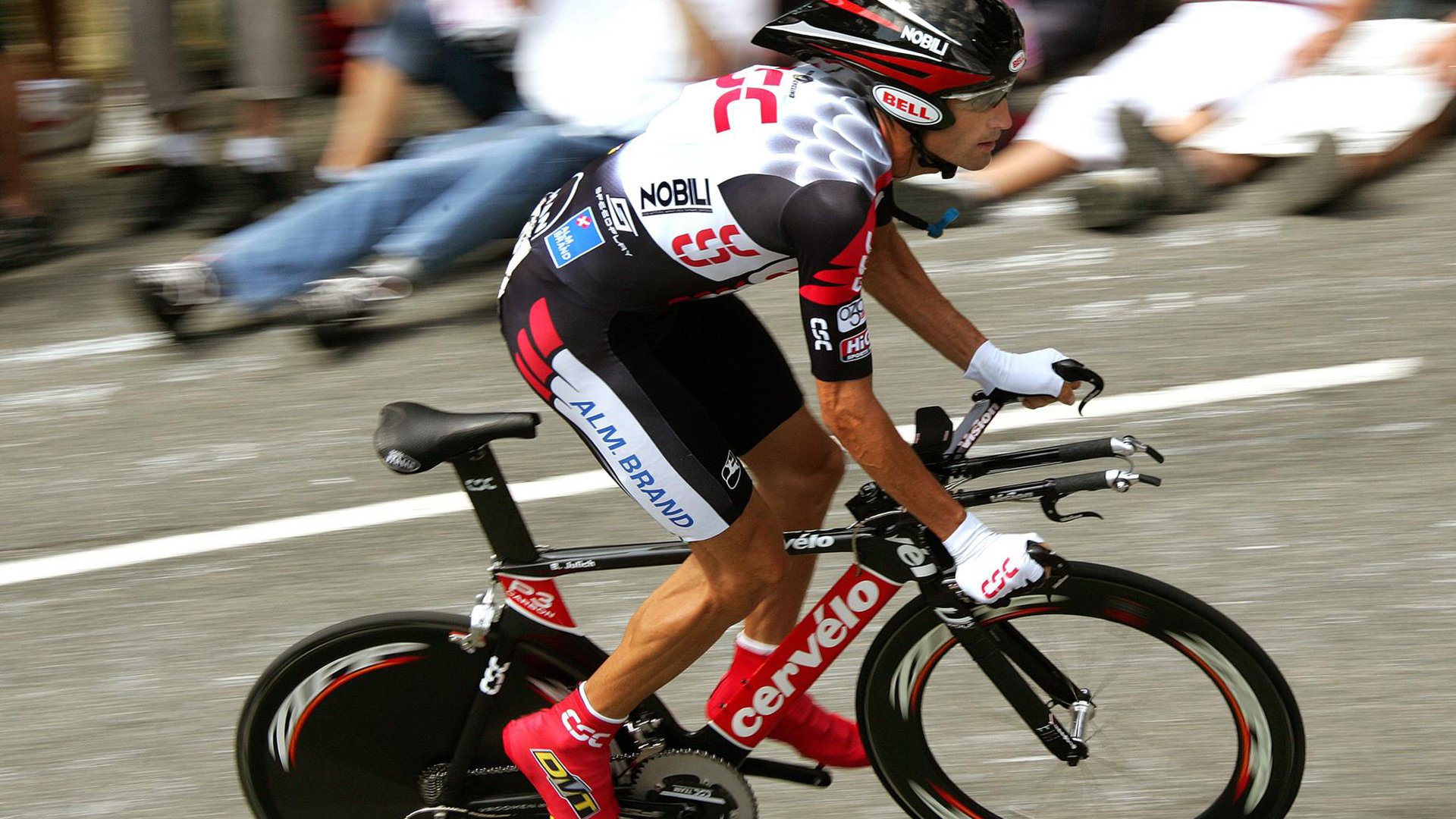 年度焦点之战之夜，克莱·汤普森如何用三分雨统治全场